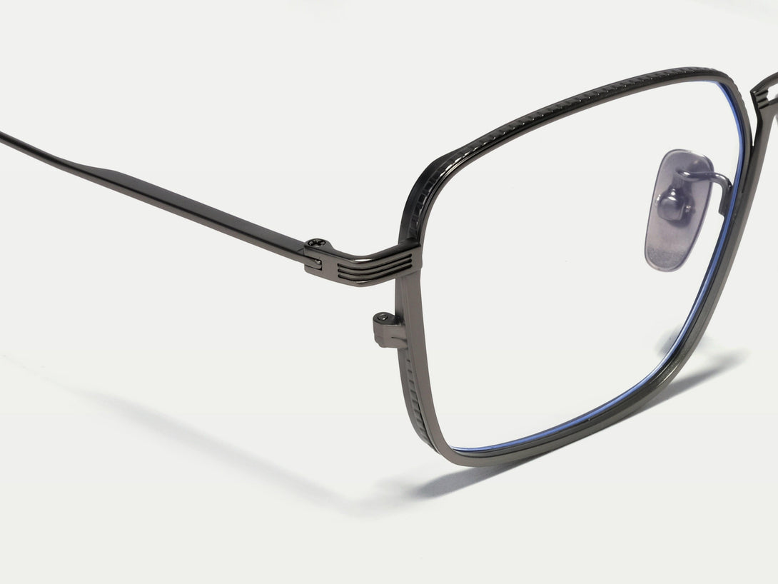 Noah | Classic ZanyLen Designed Large-sized Thin Wire Titanium Eyeglasses