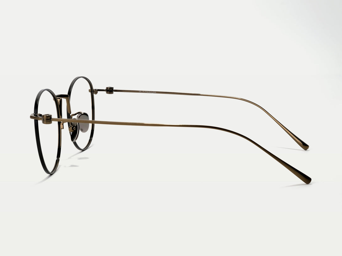 Sidney | Vintage-Chic Superlight Titanium Round Eyeglasses