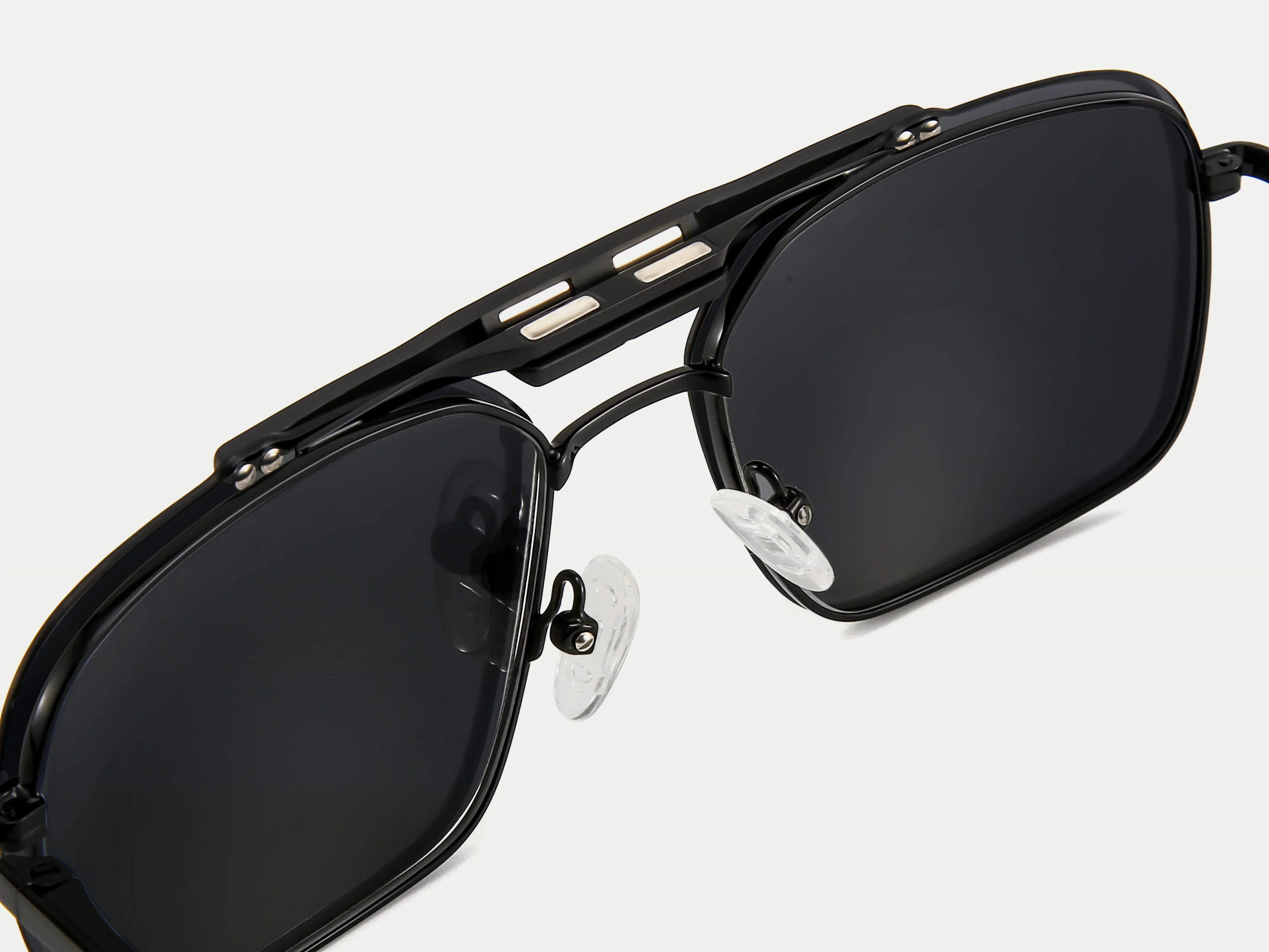ZanyLen New Ronald Metal Flip-up Aviator Magnetic Clip-on